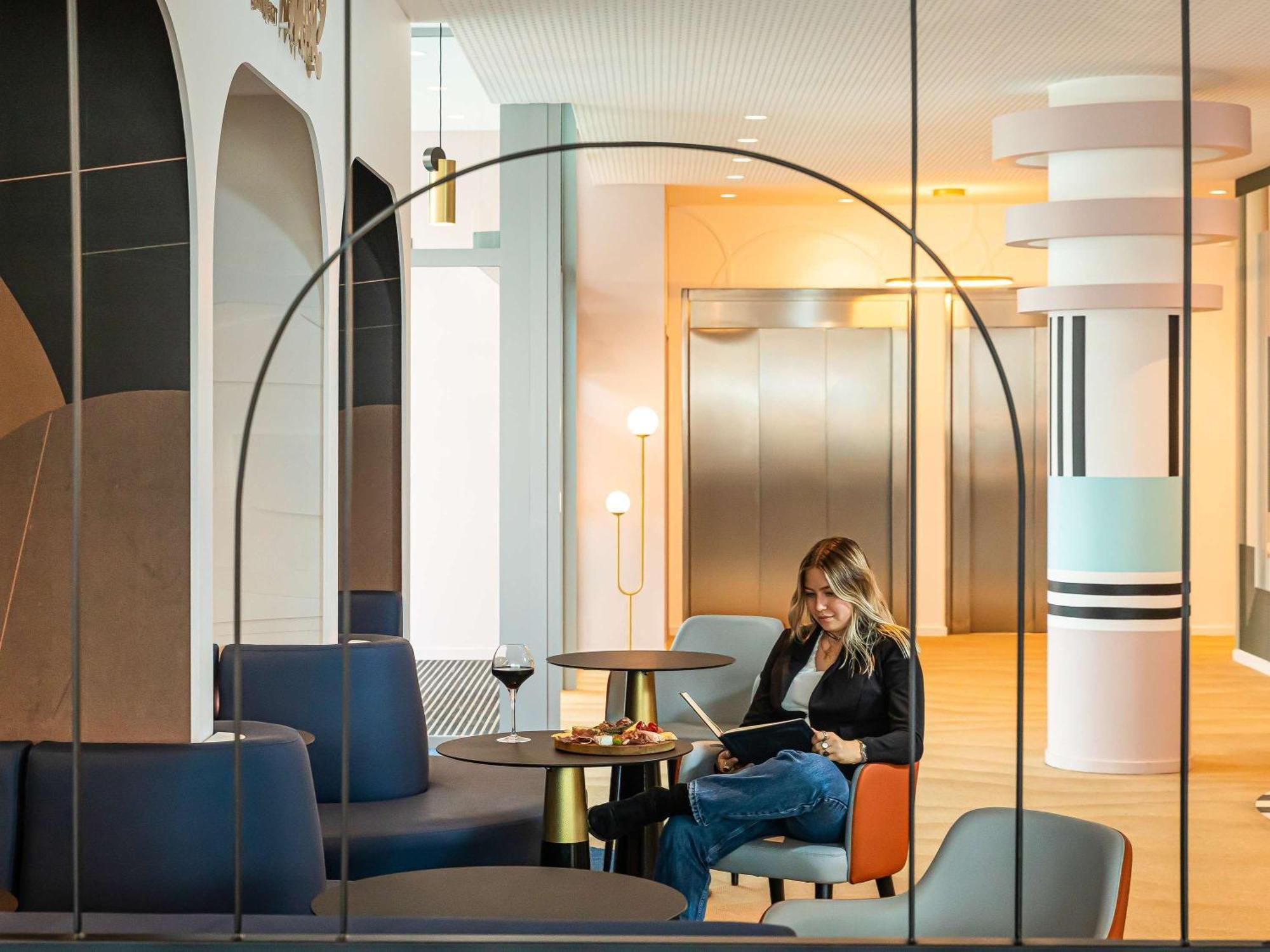 Mercure Dunkerque Centre Gare Hotel 4*
