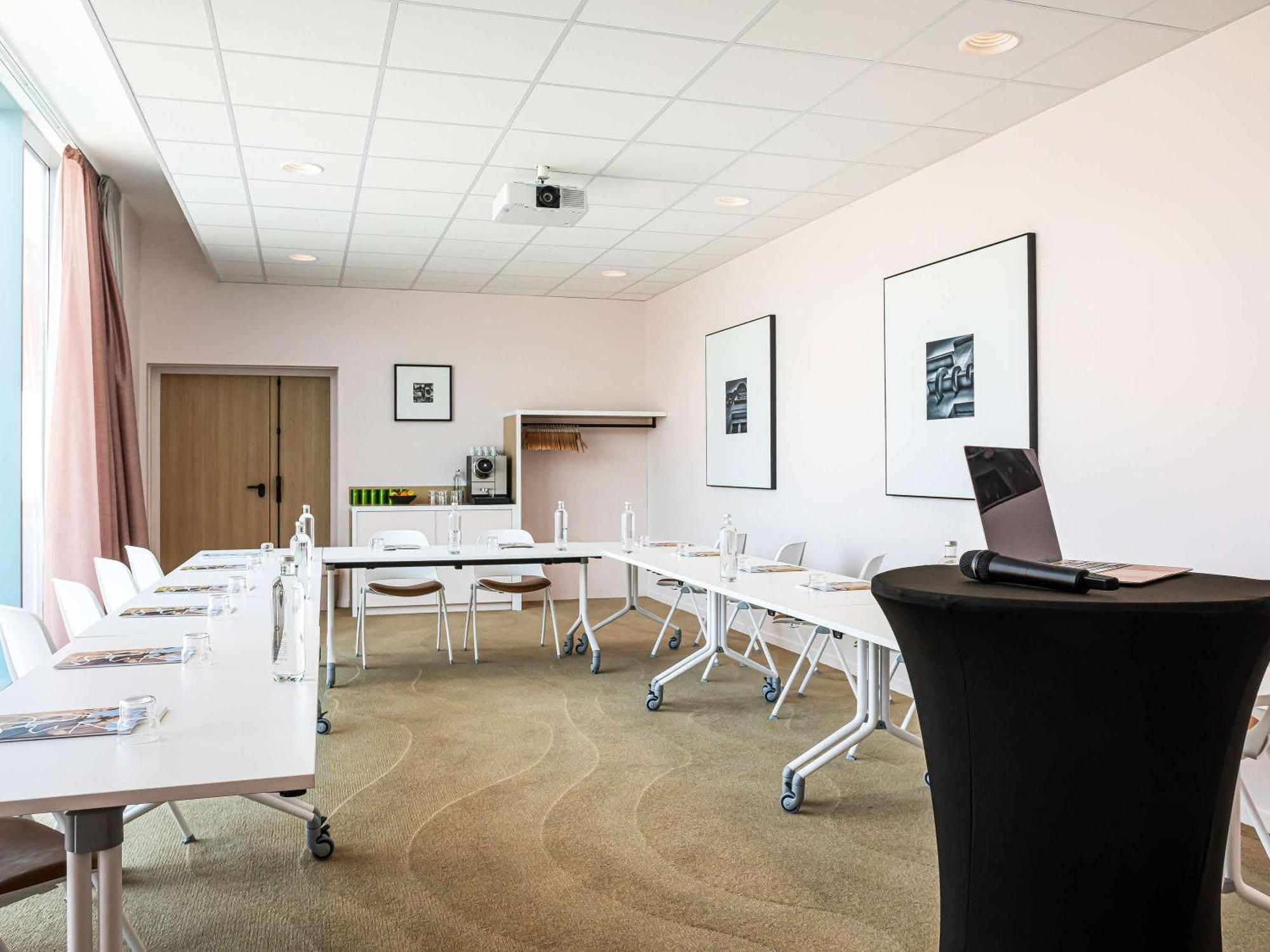 Hotel Mercure Dunkerque Centre Gare 4*
